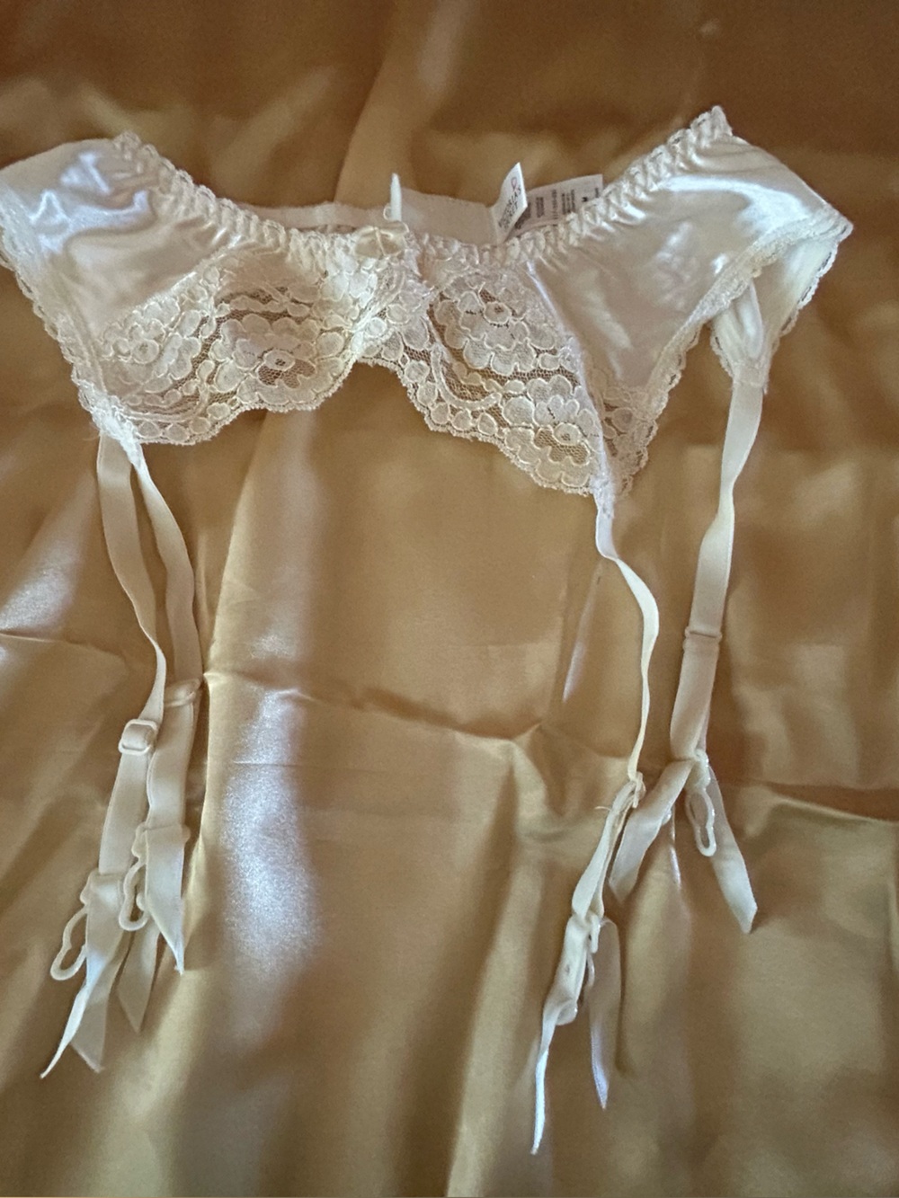 Victoria’s Secret Garter belt size L